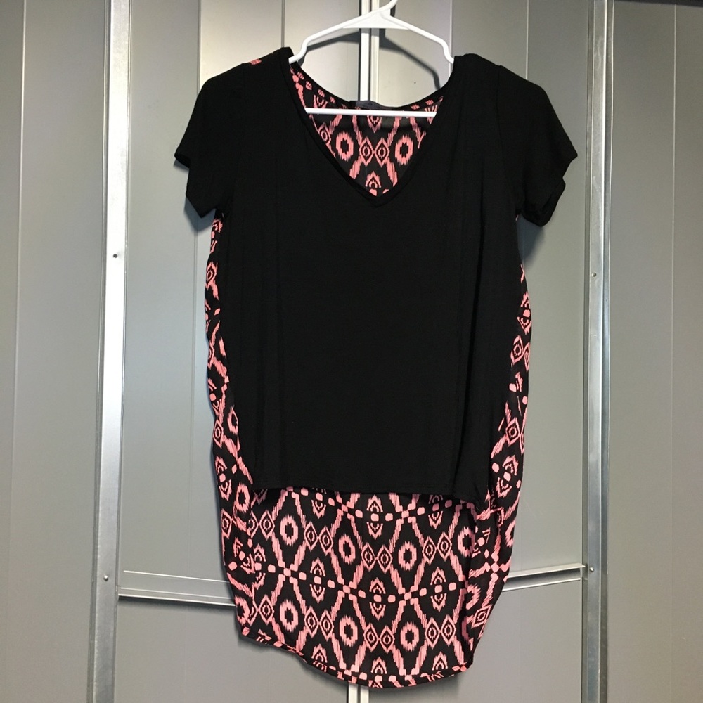HONEY PUNCH Pink Black High Low V-Neck Top Small